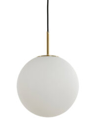 lampe-suspendue-classique-avec-globe-blanc-light-and-living-medina-2958826
