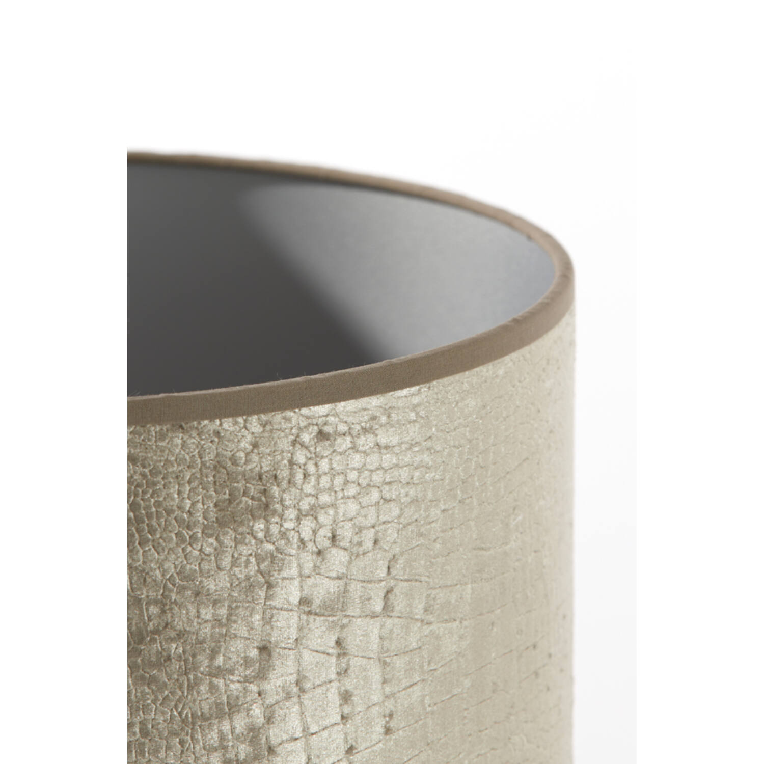 Abat-jour gris effet peau de crocodile Light & Living Chelsea – Image 4