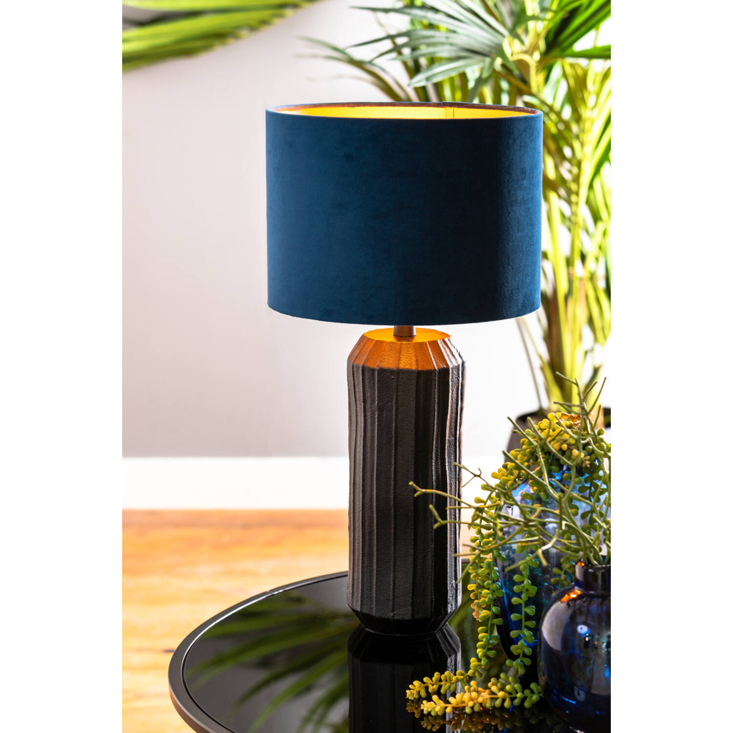 Abat-jour moderne bleu avec intérieur argenté Light & Living Velours – Image 3