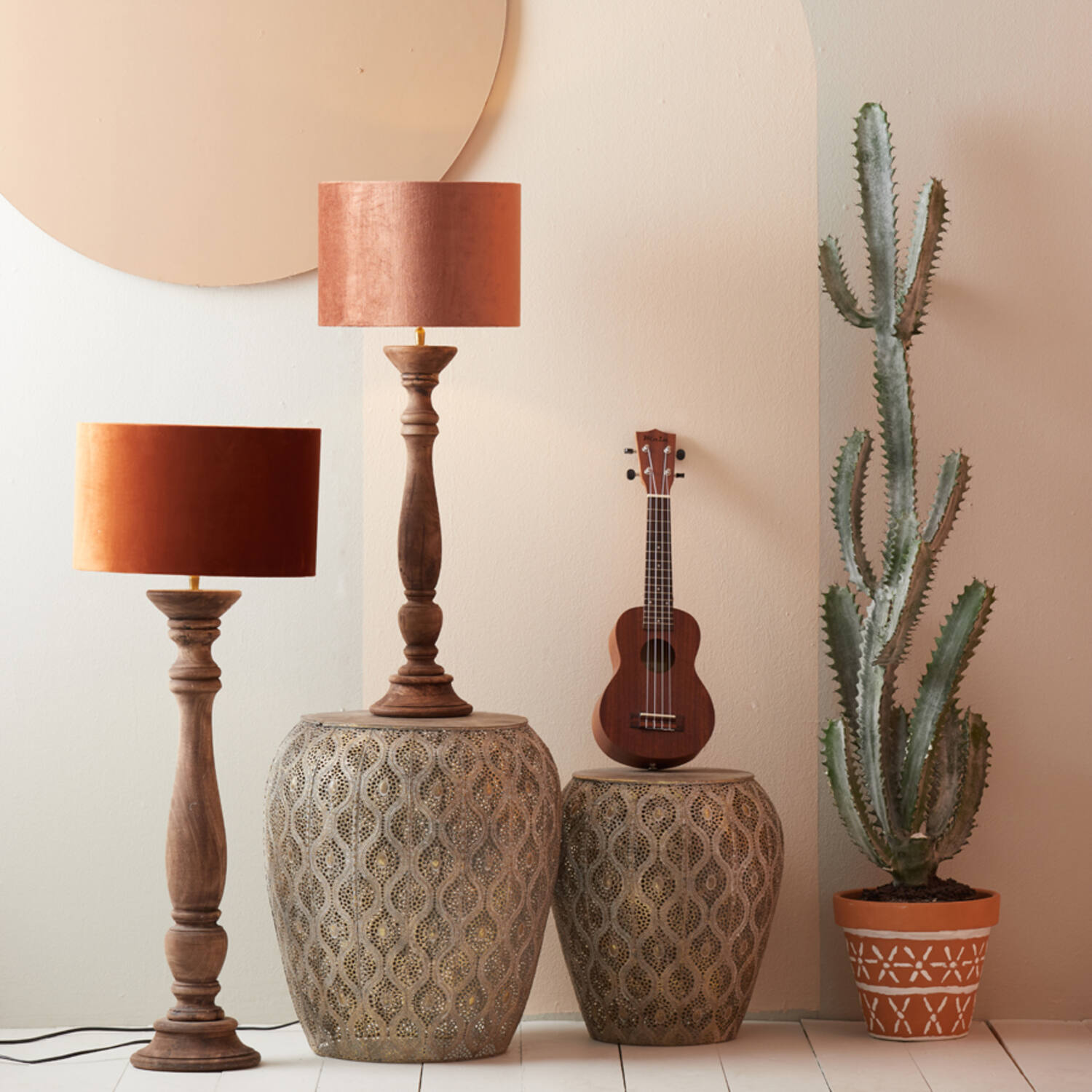 Abat-jour rétro orange avec intérieur argenté Light & Living Velours – Image 3