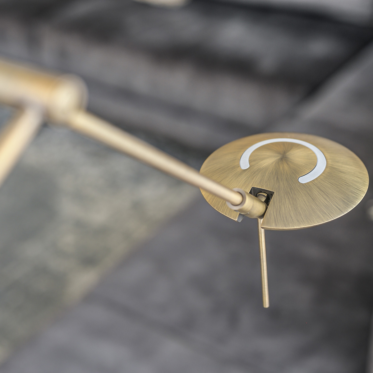 Lampadaire de lecture LED avec bras articulé Steinhauer Zodiac bronze – Image 19