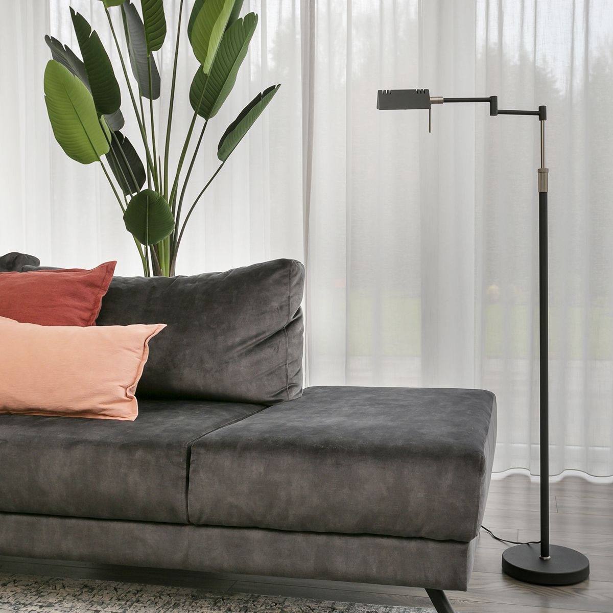 Lampadaire noir tendance avec bras pivotant réglable en métal Mexlite Karl – Image 16