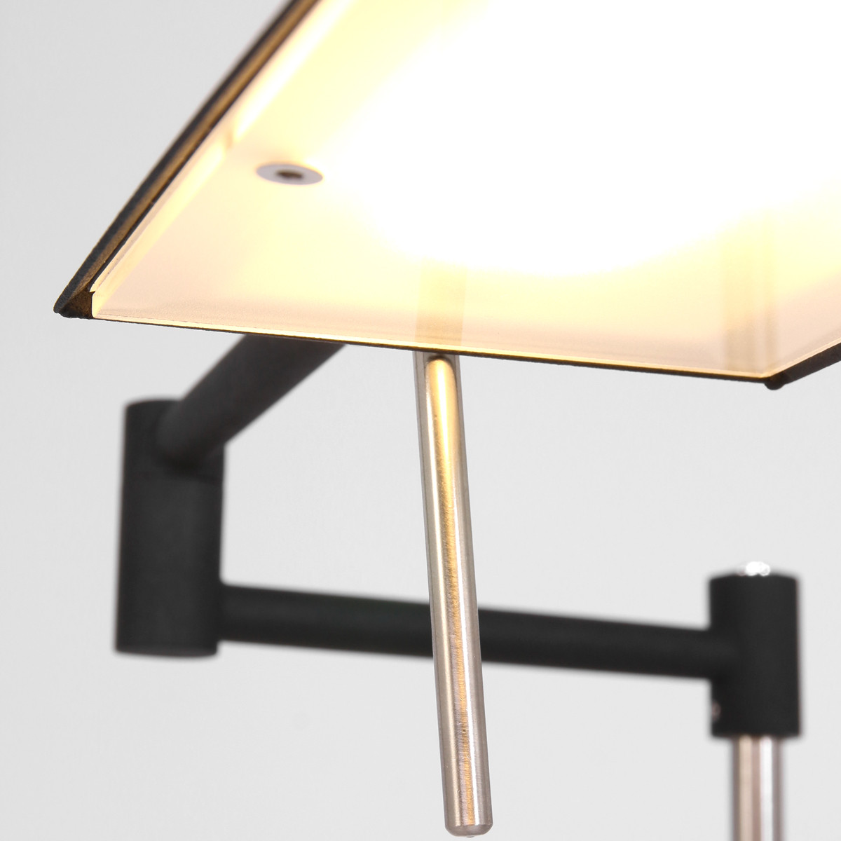 Lampadaire noir tendance avec bras pivotant réglable en métal Mexlite Karl – Image 5