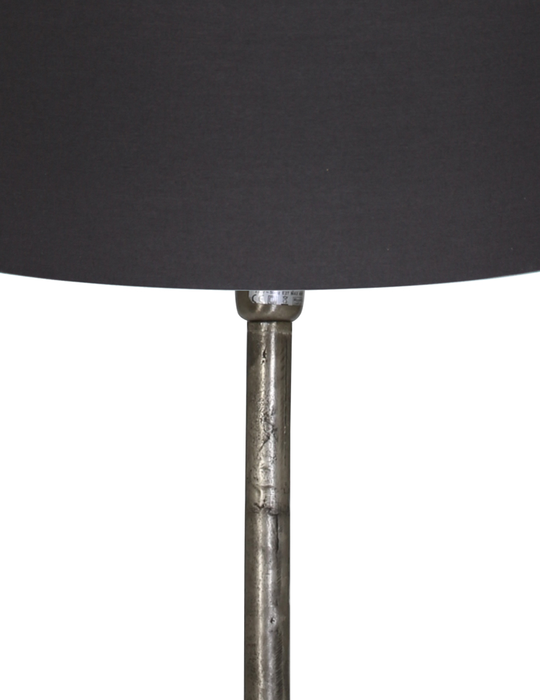 Lampadaire en métal patiné abat-jour noir Light & Living Undai – Image 2