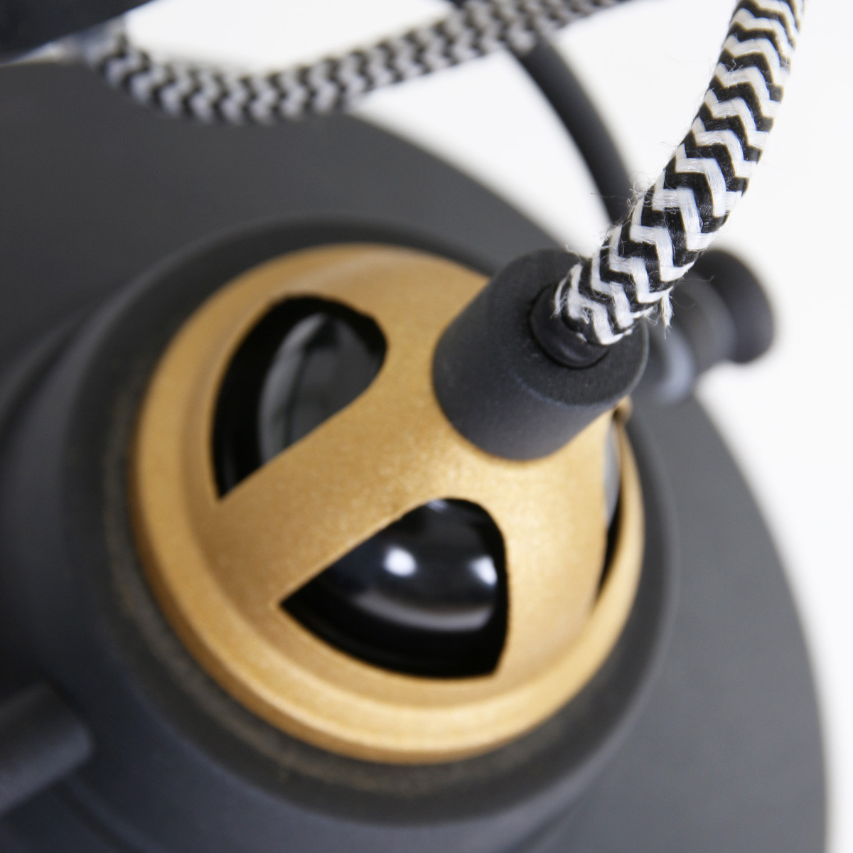 Lampadaire avec détails dorés Mexlite Nove – Image 6