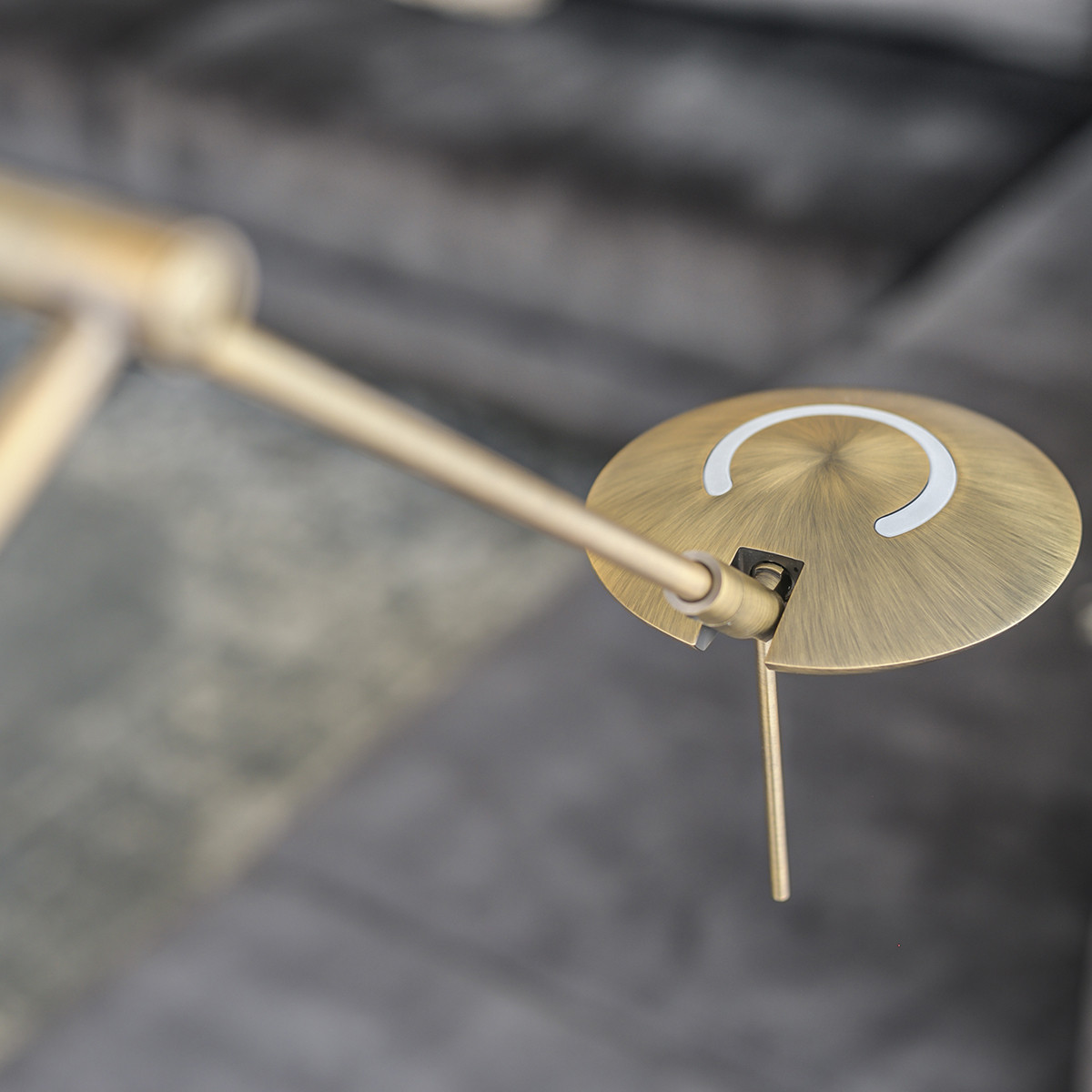 Lampadaire LED avec lampe de lecture Steinhauer Zodiac bronze – Image 4