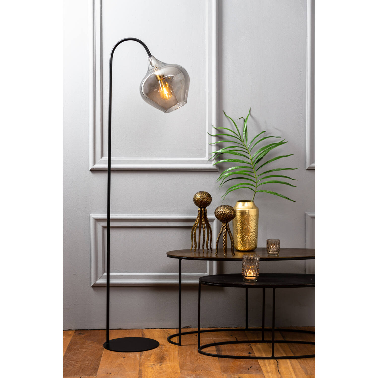 Lampadaire moderne noir avec globe en verre Light & Living Rakel – Image 5