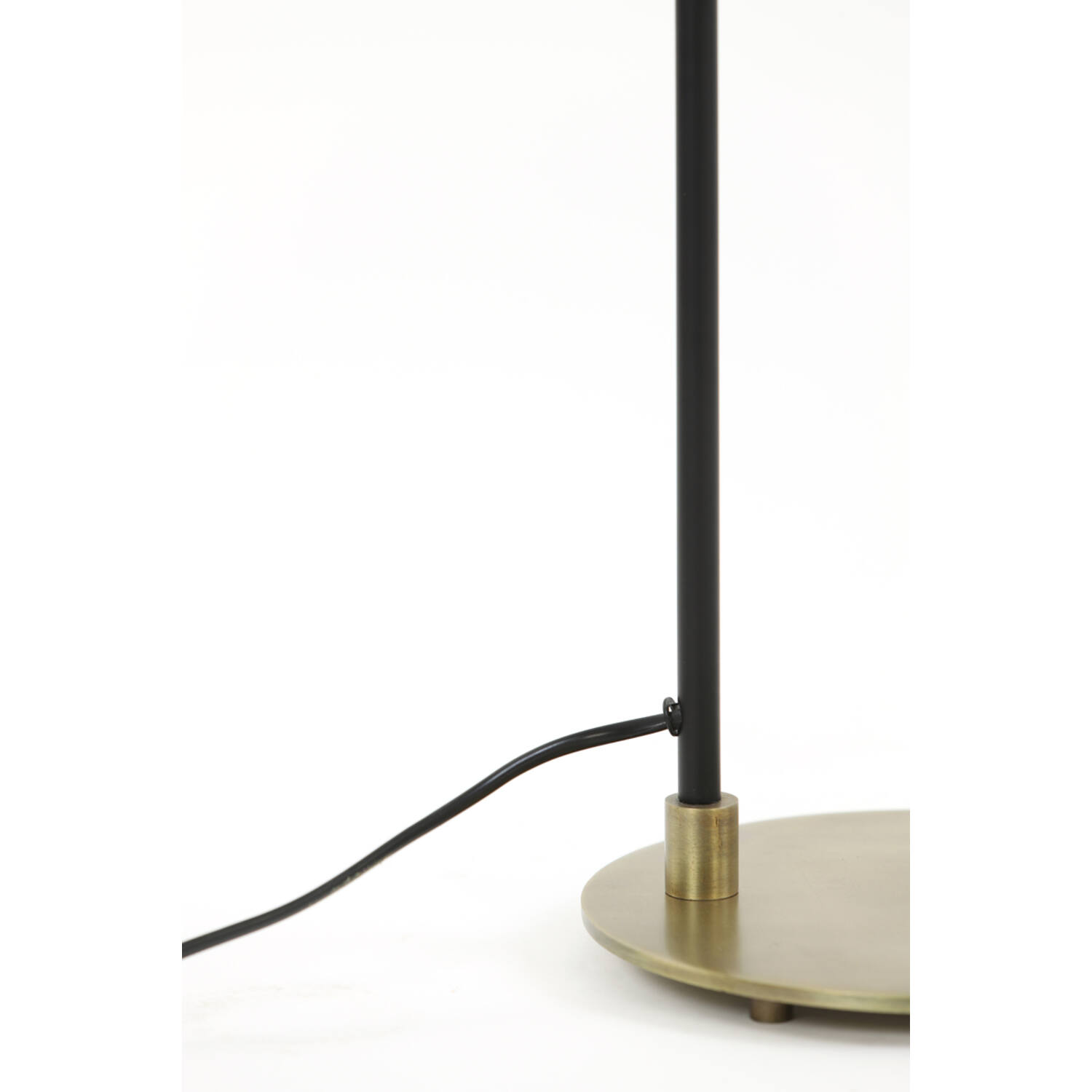 Lampe de bureau moderne noire et dorée Light & Living Braja – Image 4