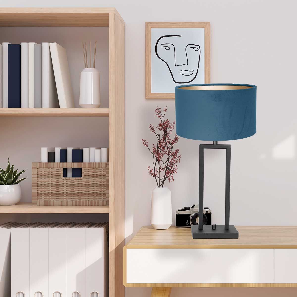 Lampe de table bleue socle noir Steinhauer Stang – Image 3