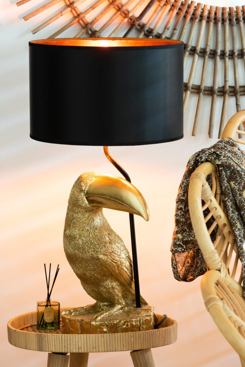 lampe-de-table-classique-noire-avec-oiseau-dore-jolipa-toucan-poly-11739-3