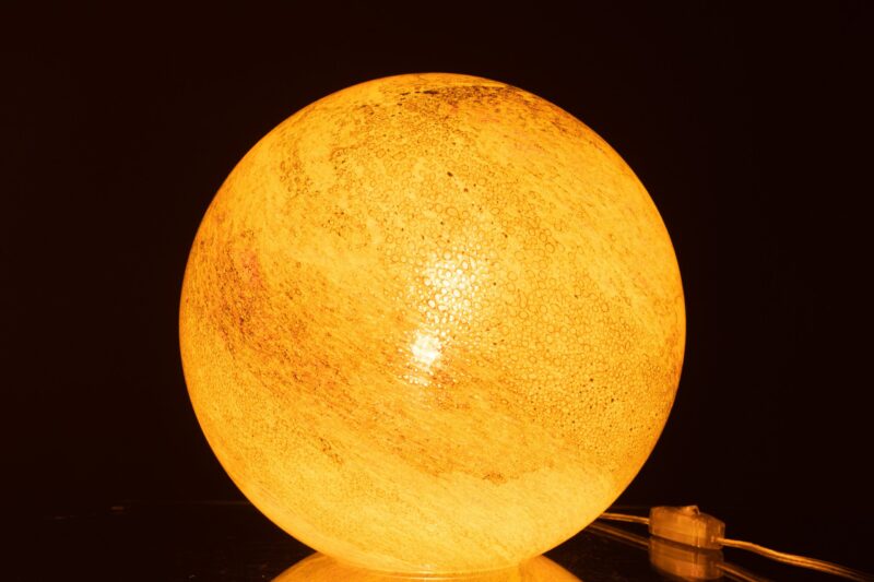 lampe-de-table-moderne-en-verre-jaune-spherique-jolipa-dany-20679-4