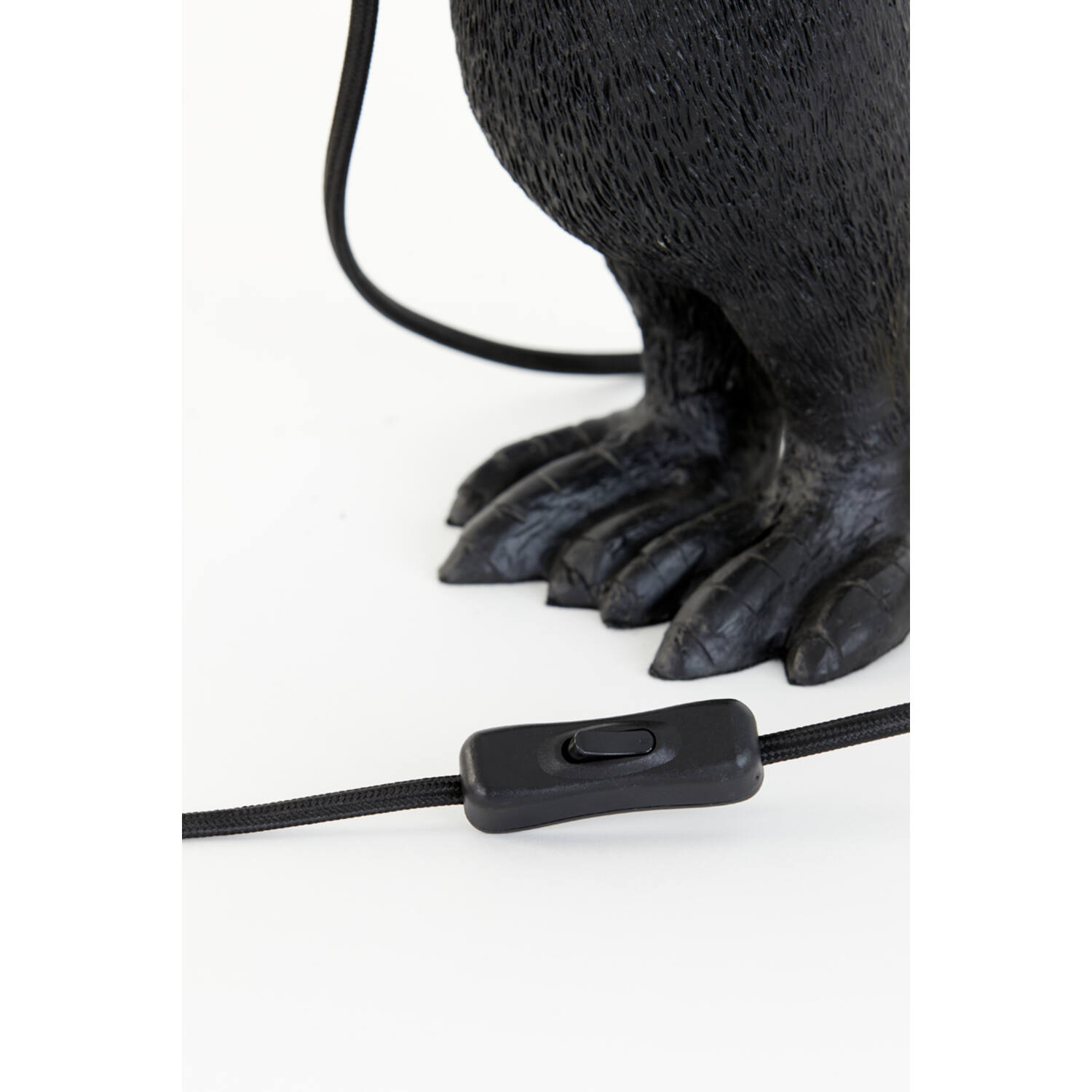 Lampe de table moderne noire en forme de pingouin Light & Living Penguin – Image 6
