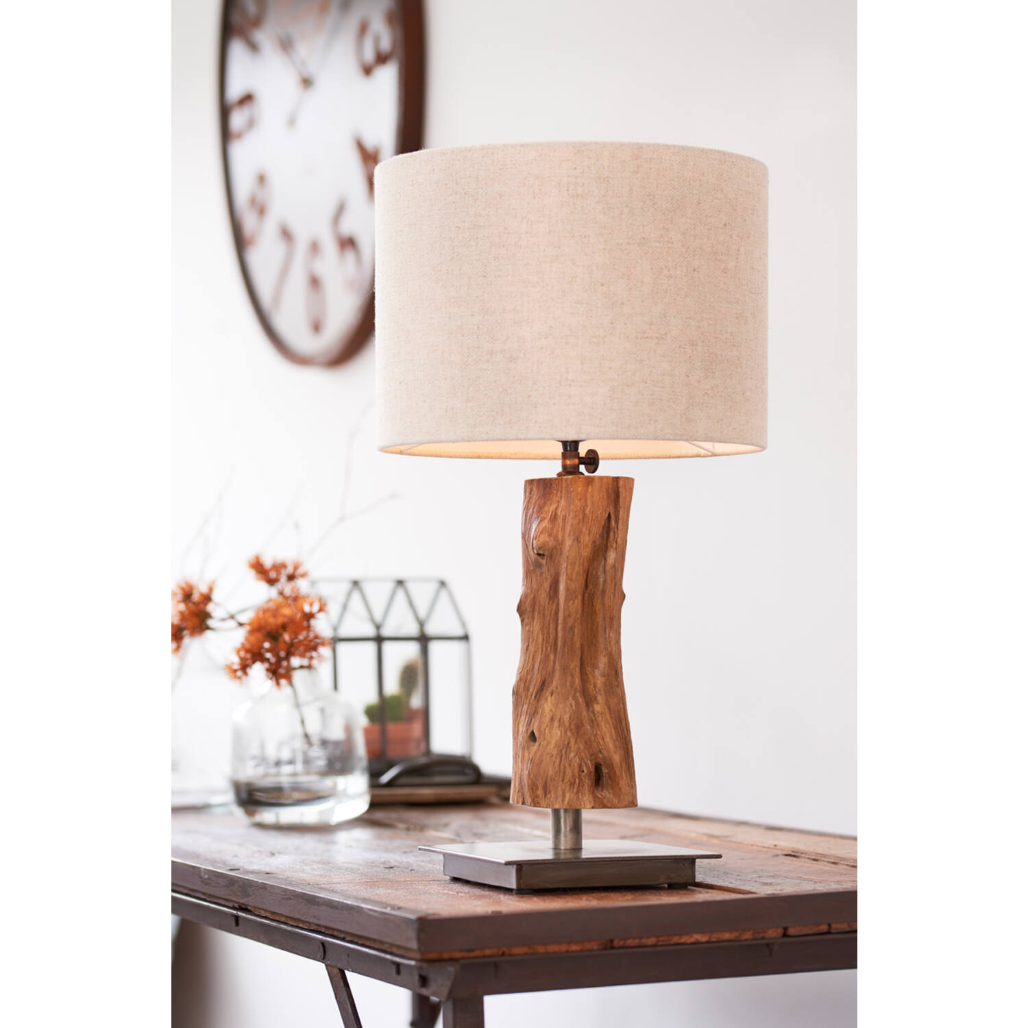 Lampe de table naturelle en bois avec noir Light & Living Siji – Image 5