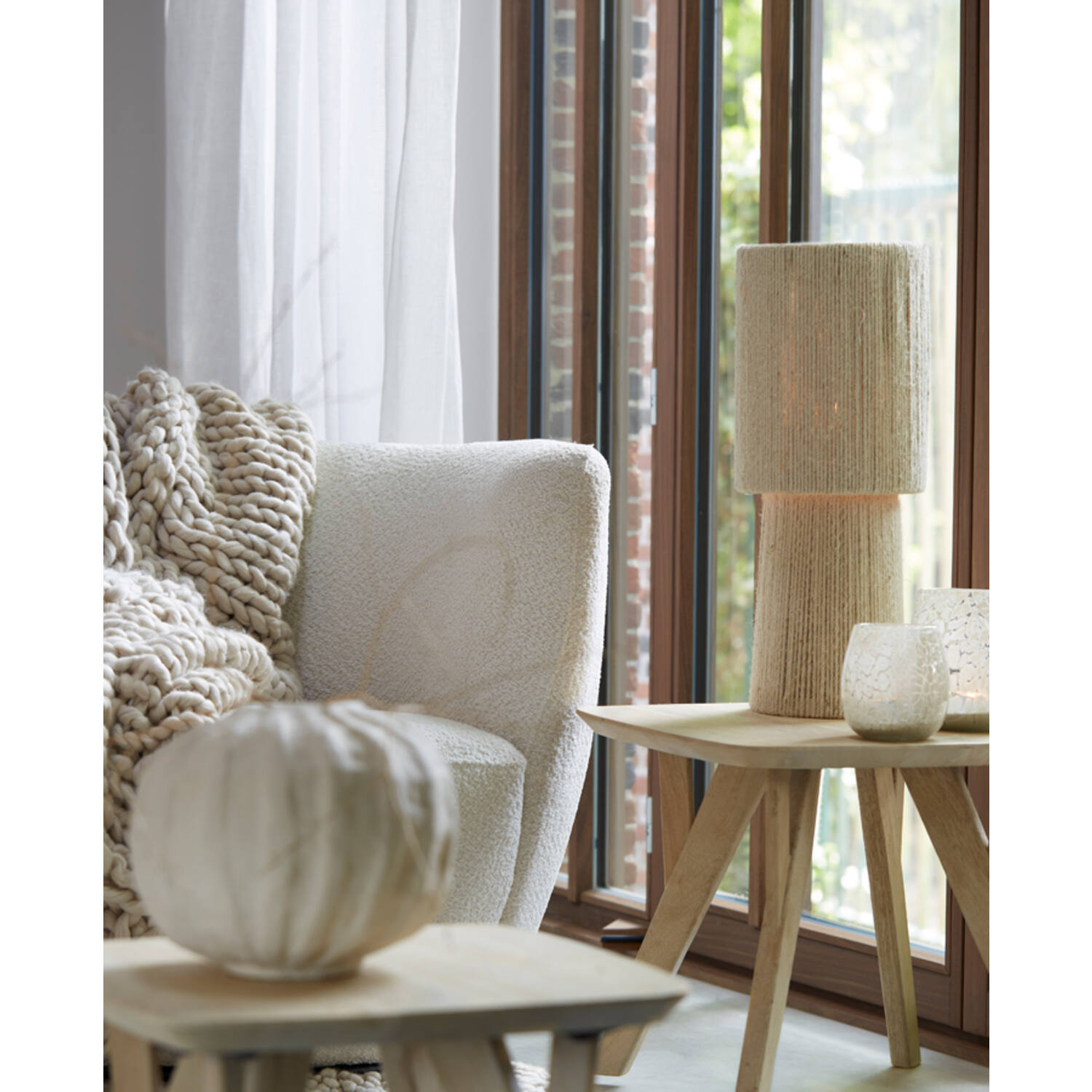 Lampe de table naturelle en corde beige Light & Living Pitino – Image 3