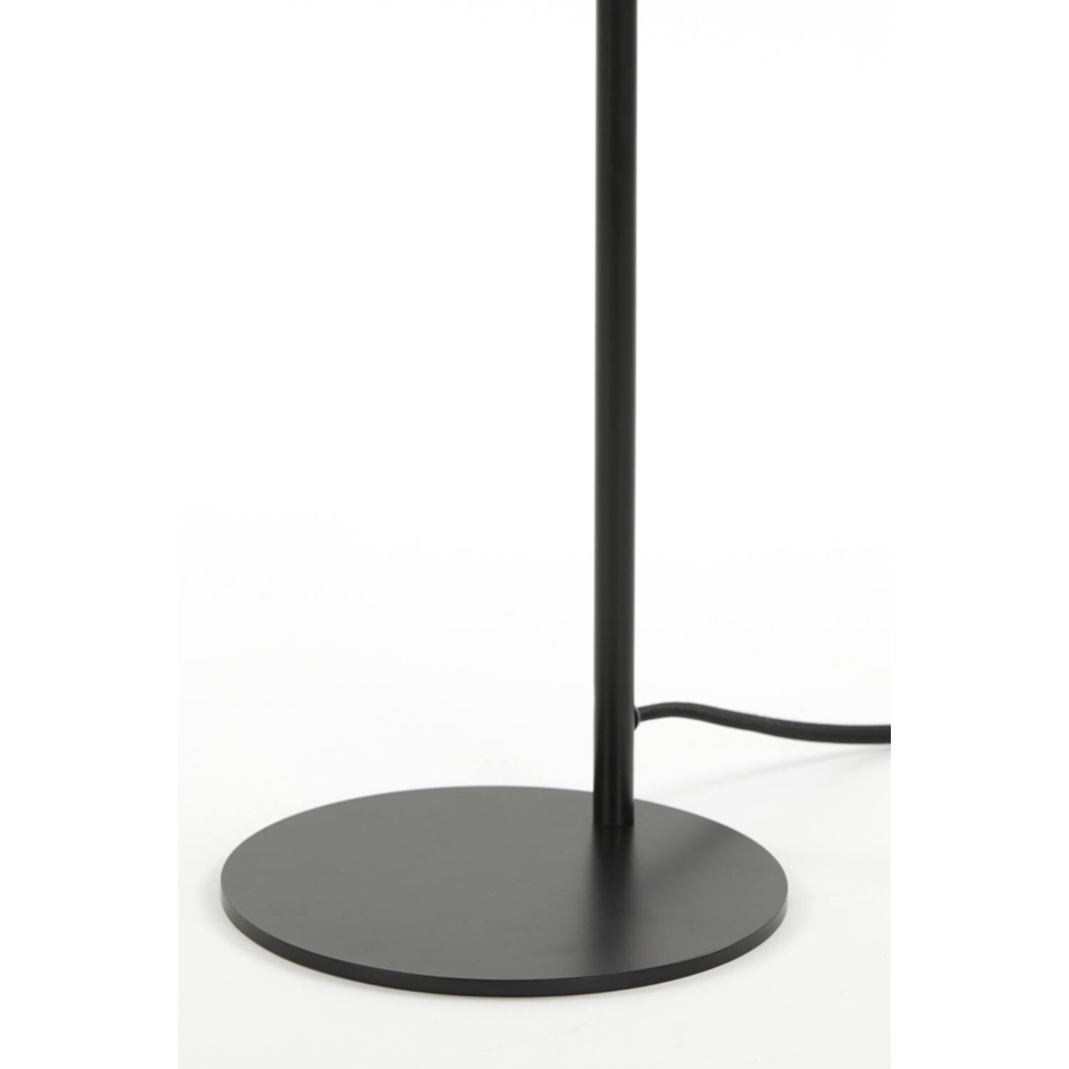 Lampe de table noire moderne à globe en verre Light & Living Subar – Image 5