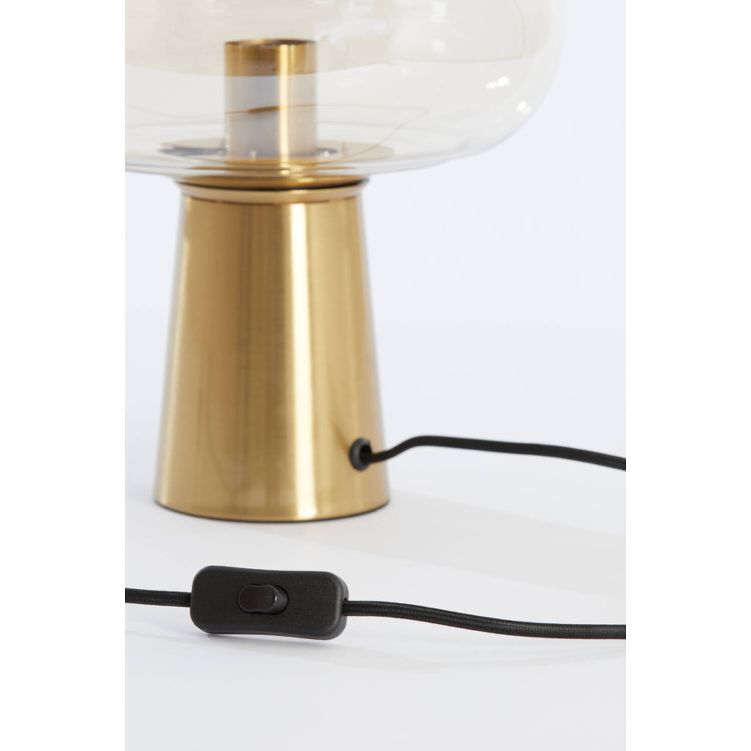 Lampe de table rétro dorée et blanche Light & Living Misty – Image 4