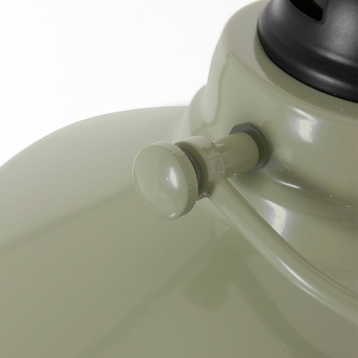 Lampadaire industriel en métal vert Mexlite Nove – Image 16