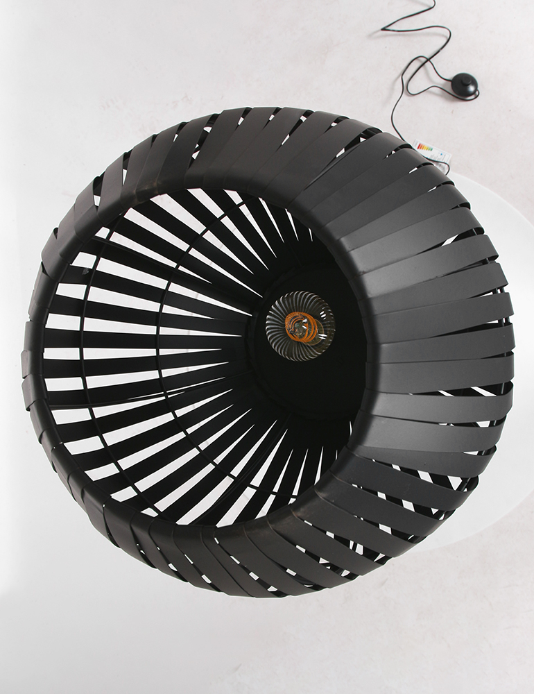 Lampe sur pied avec abat-jour panier Kyomi Light & Living noir – Image 9