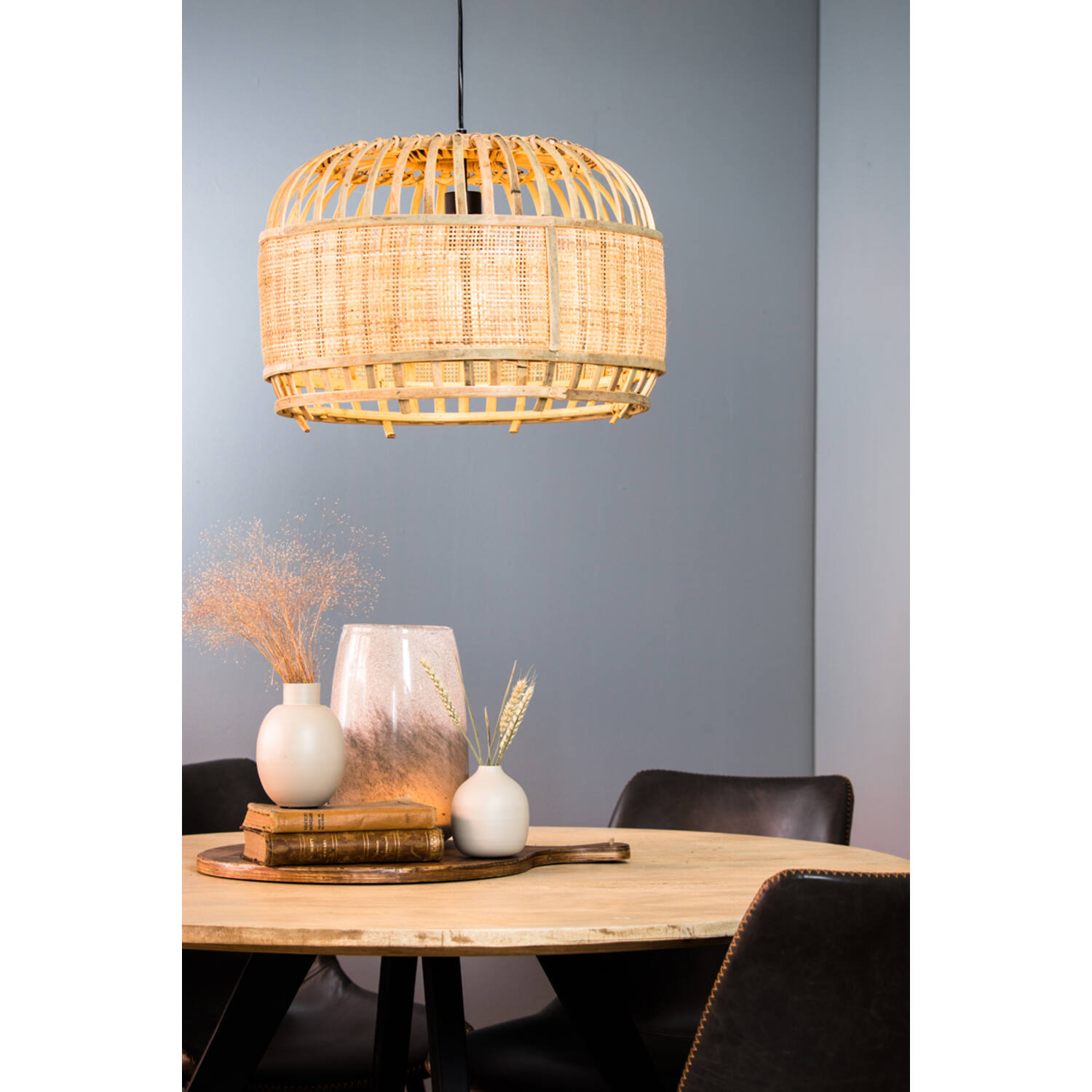Lampe suspendue naturelle beige en rotin Light & Living Dalika – Image 3
