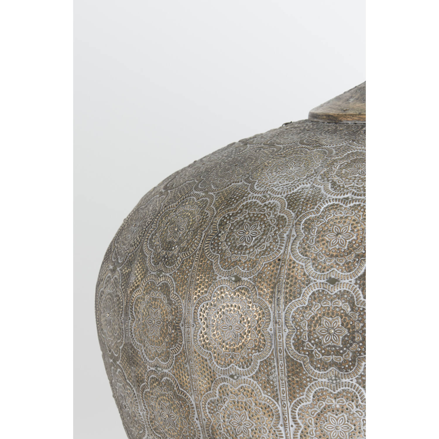 Lampe suspendue orientale dorée avec motif floral Light & Living Emine – Image 5