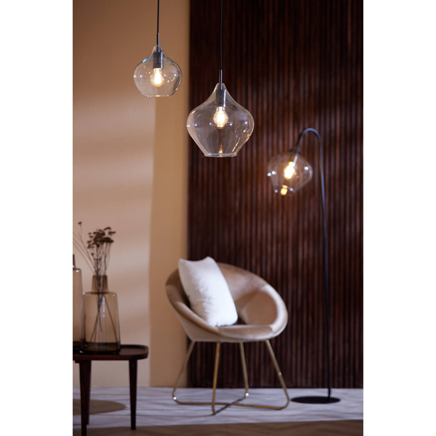Lampe suspendue rétro en verre fumé blanc Light & Living Rakel – Image 3