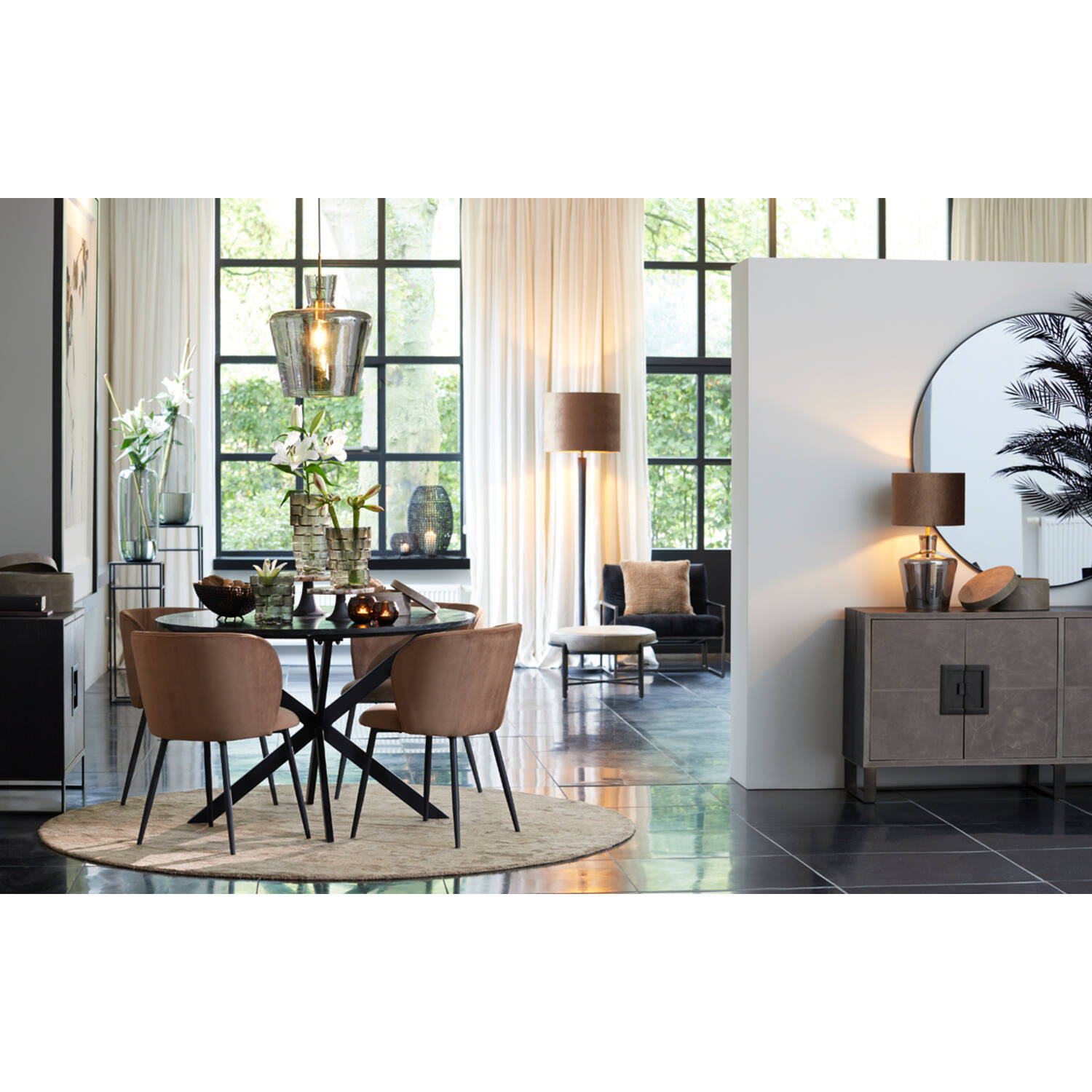 Lampe suspendue rétro noire et dorée Light & Living Myles – Image 3