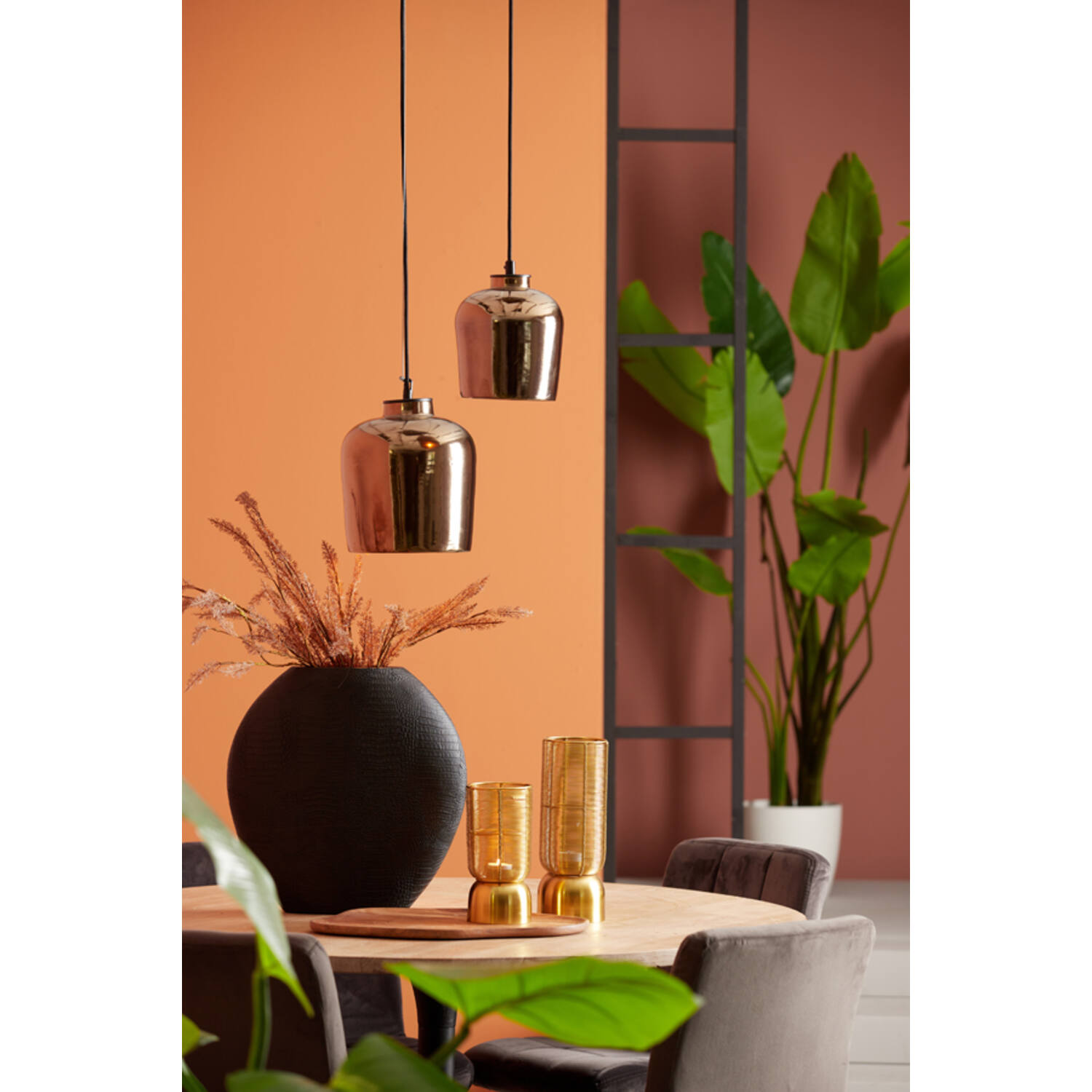 Lampe suspendue rétro ronde couleur cuivre Light & Living Dena – Image 3