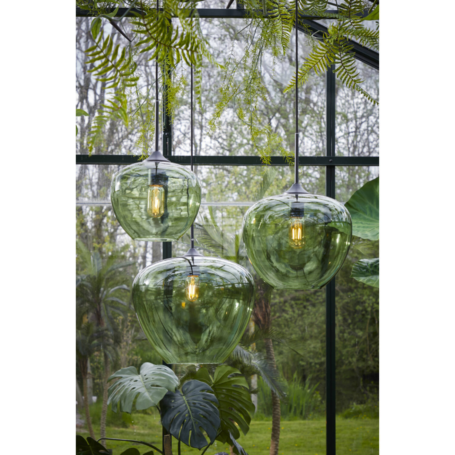 Lampe suspendue rétro verte en verre fumé Light & Living Mayson – Image 3