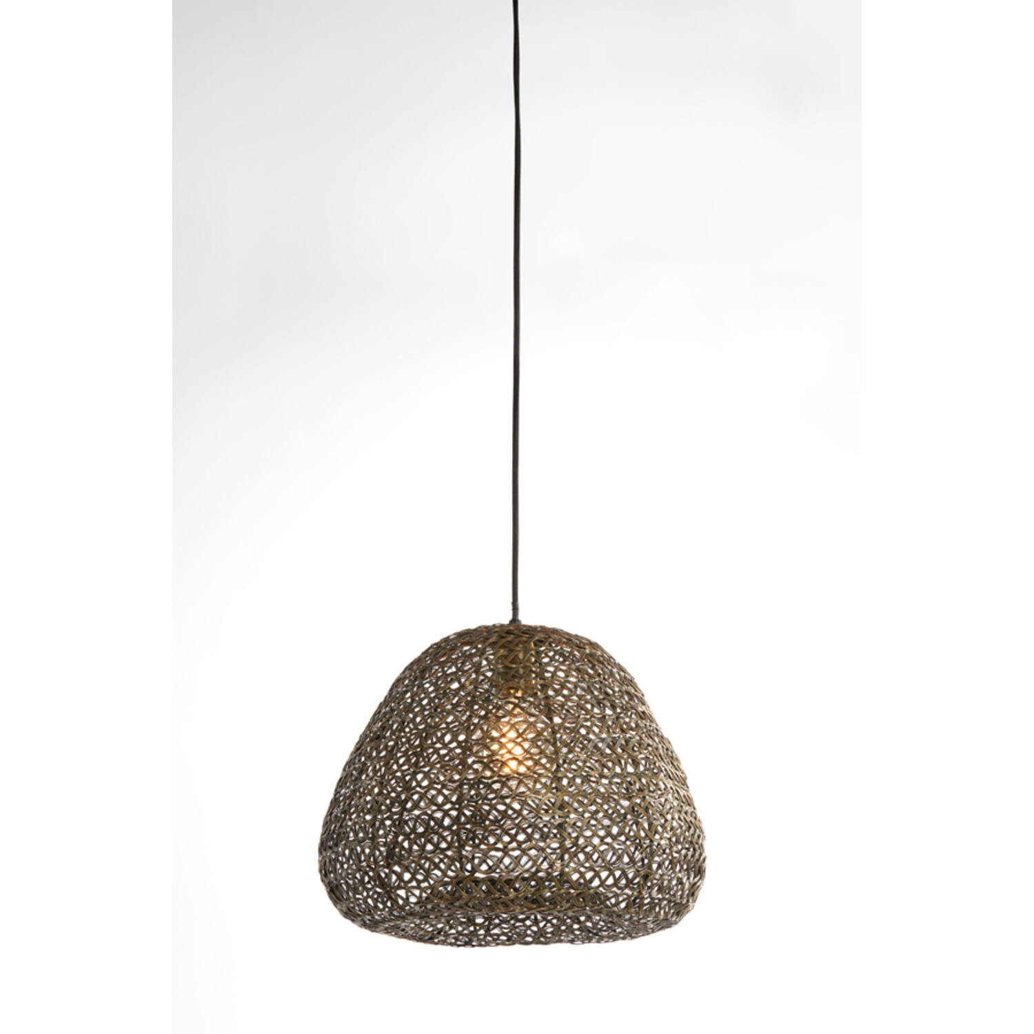 Lampe suspendue rustique dorée ajourée Light & Living Finou – Image 7