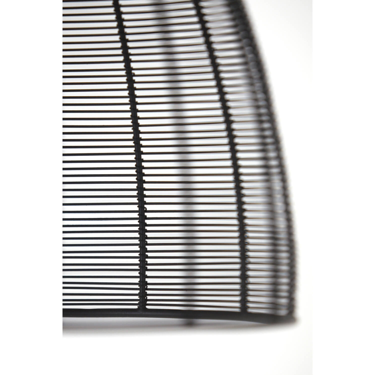 Lampe suspendue rustique noire à mailles fines Light & Living Tartu – Image 4