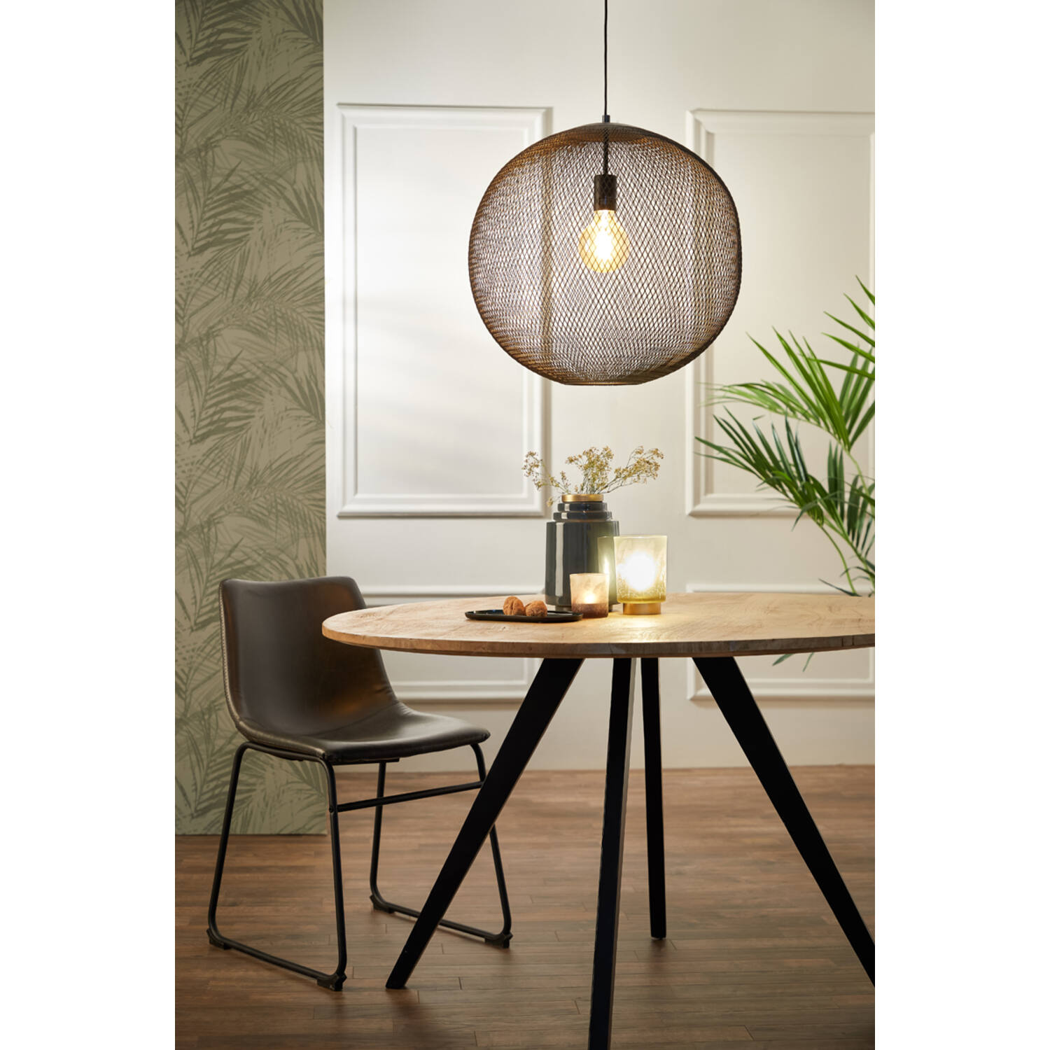 Lampe suspendue rustique noire sphérique Light & Living Reilley – Image 5