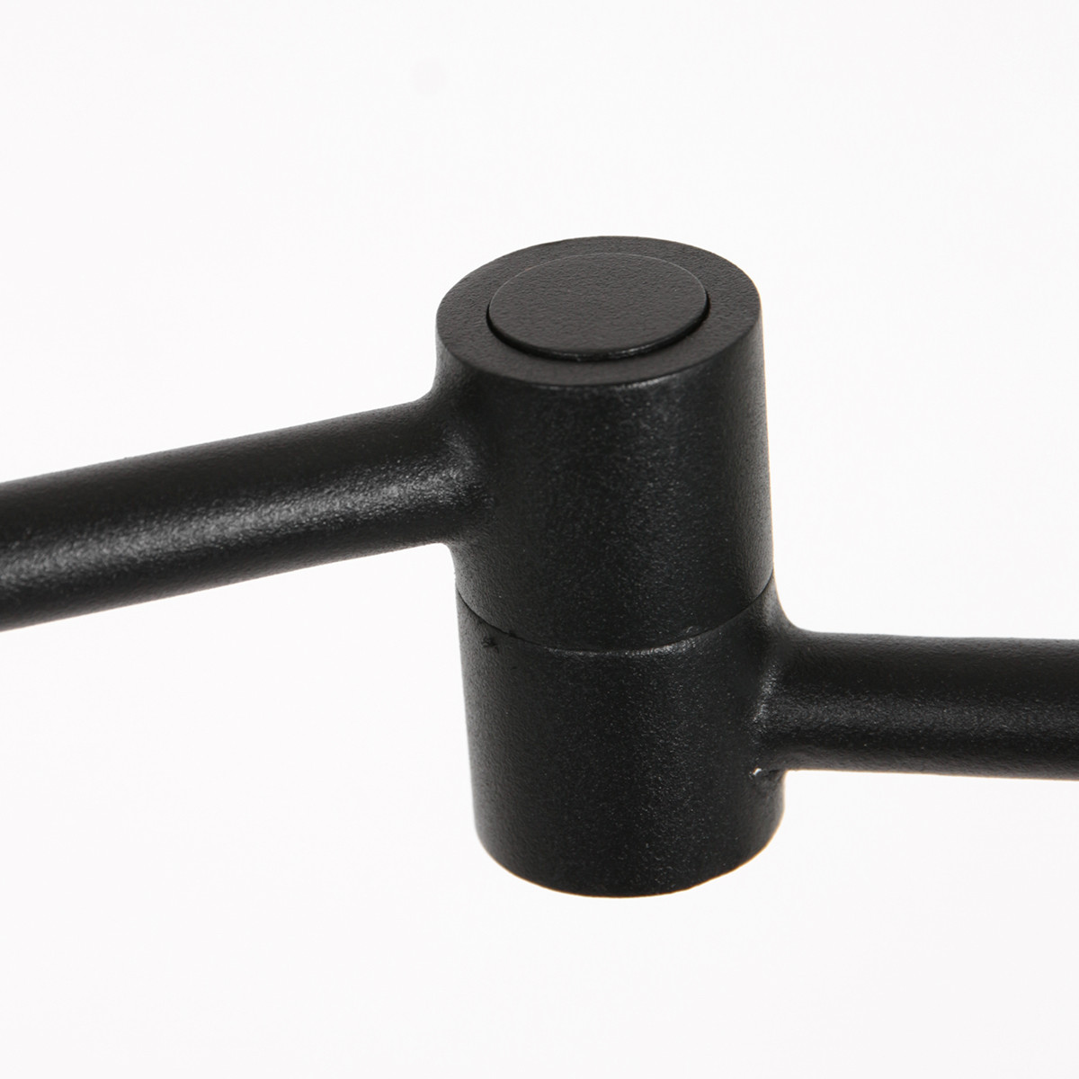 Liseuse et lampadaire Steinhauer Stang or et noir – Image 11