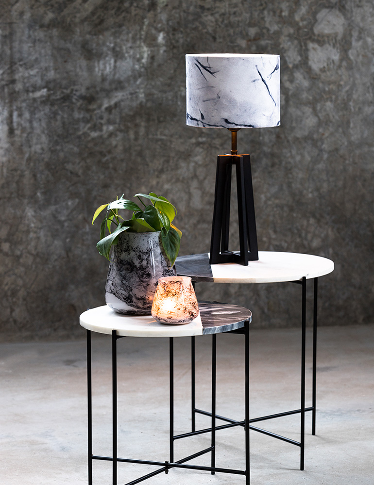 Pied de lampe triangle Frame Light & Living Miley noir – Image 3