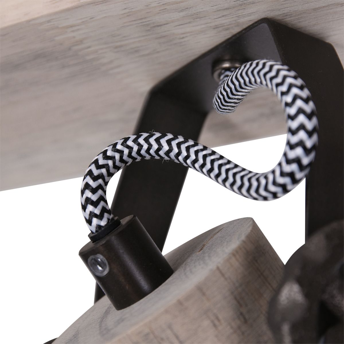 Plafonnier industriel à quatre spots Gerwood Mexlite bois et anthracite – Image 4