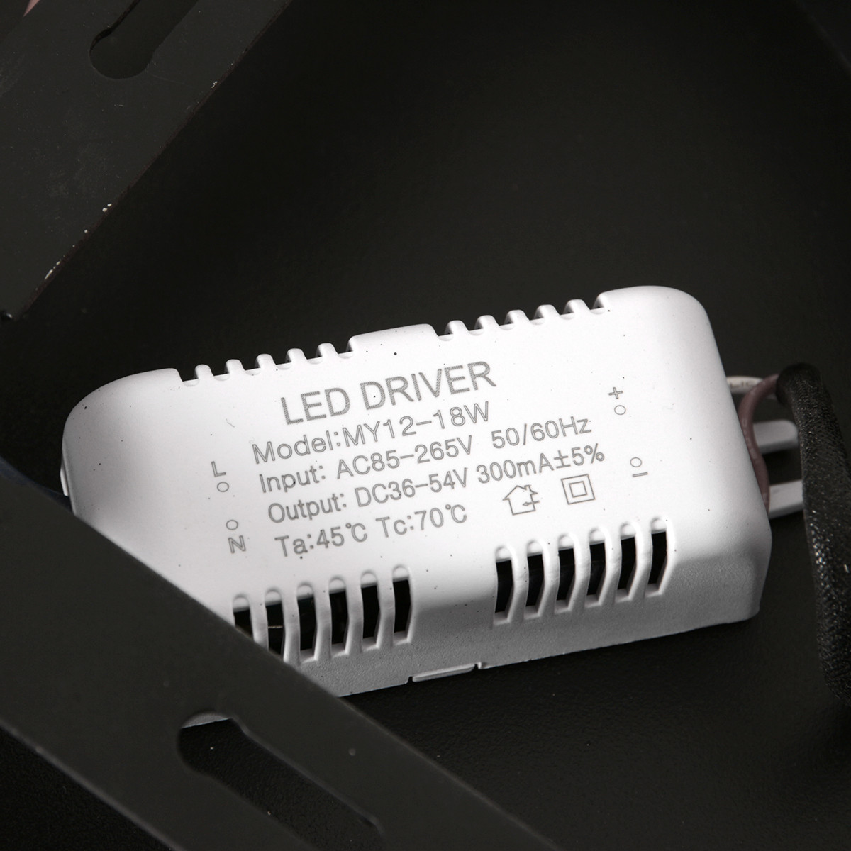 Plafonnier rond en métal / verre doré Steinhauer Ringlux – Image 12