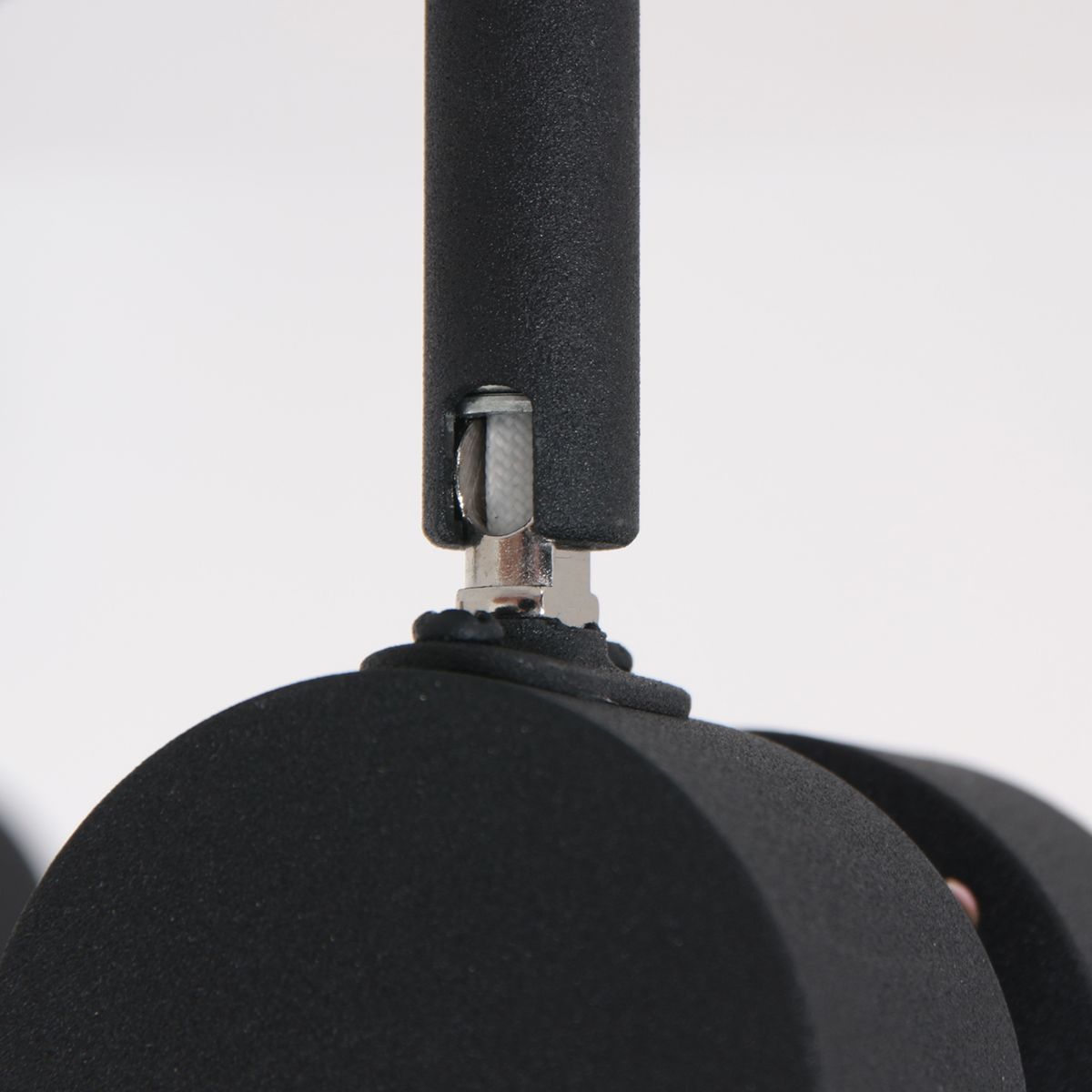 Plafonnier six LED en métal noir Steinhauer Natasja – Image 9