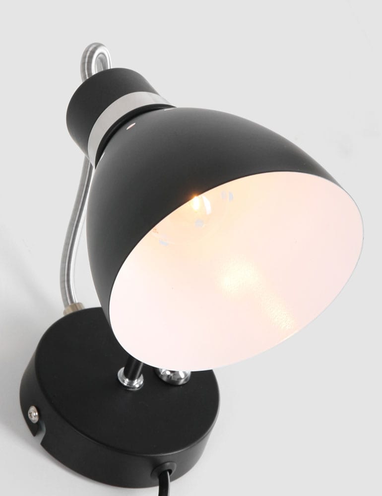 Spot mural noir Steinhauer Spring – Image 4