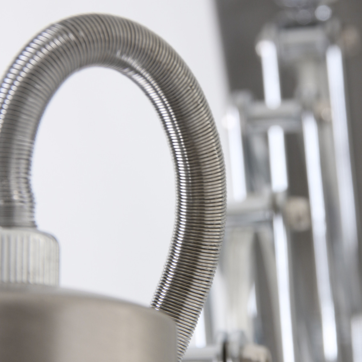 Applique murale extensible en acier avec variateur Steinhauer Spring – Image 4