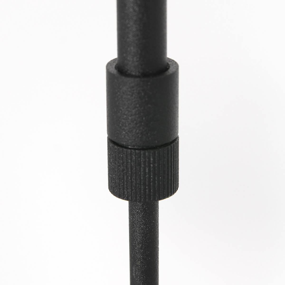 Suspension avec quatre spots alignés Tallerken Steinhauer noir et blanc – Image 11