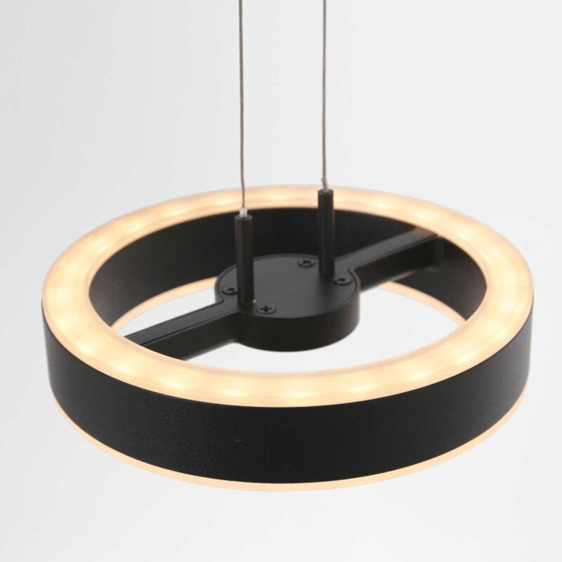 suspension-design-circulaire-noire-steinhauer-piola-noir-3500zw-10