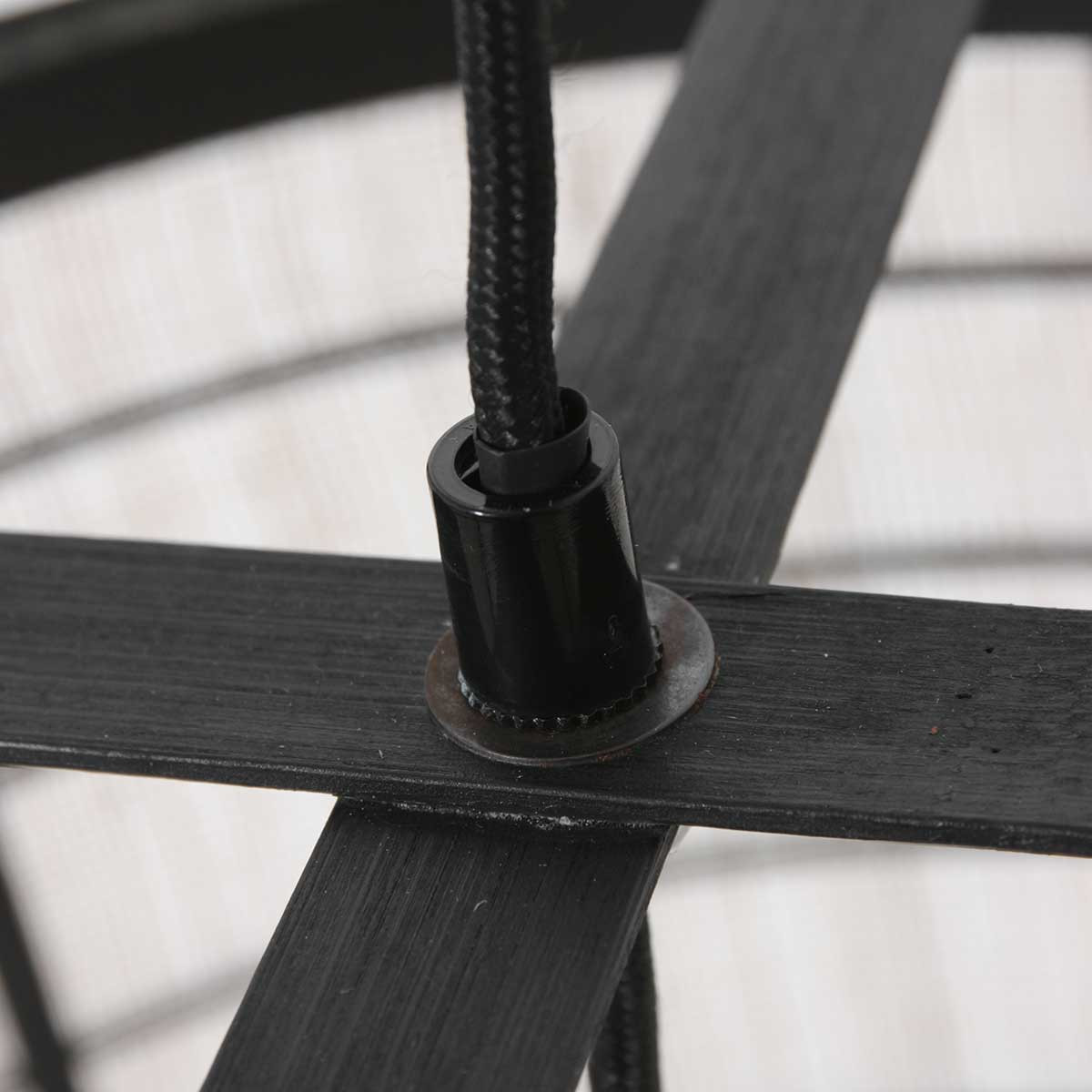 Suspension ronde avec filet noir Anne Light & Home Capos noir – Image 15