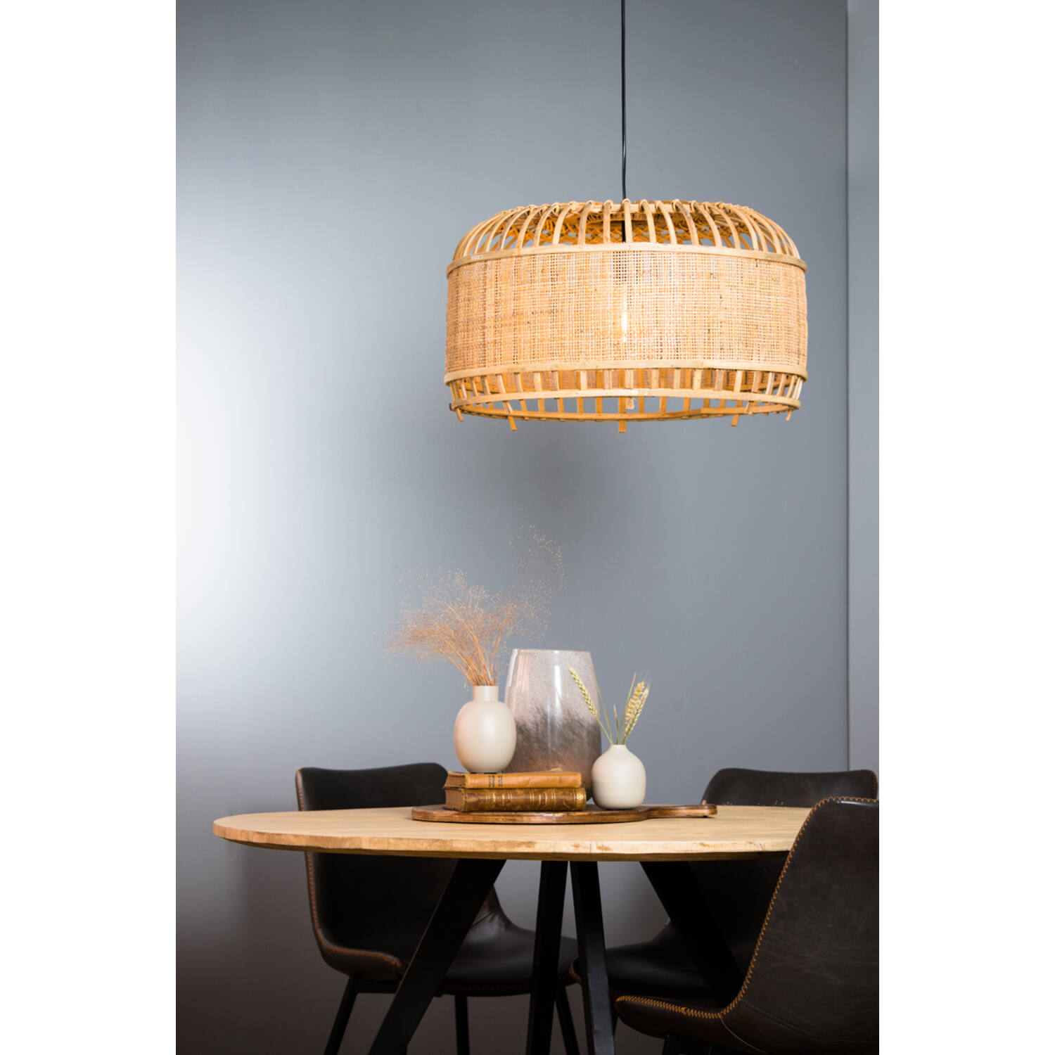 Suspension ronde en rotin beige naturel Light & Living Dalika – Image 3