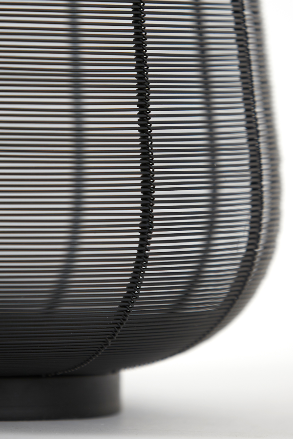 Lampe de table rustique noire à mailles fines Light & Living Adeta – Image 10