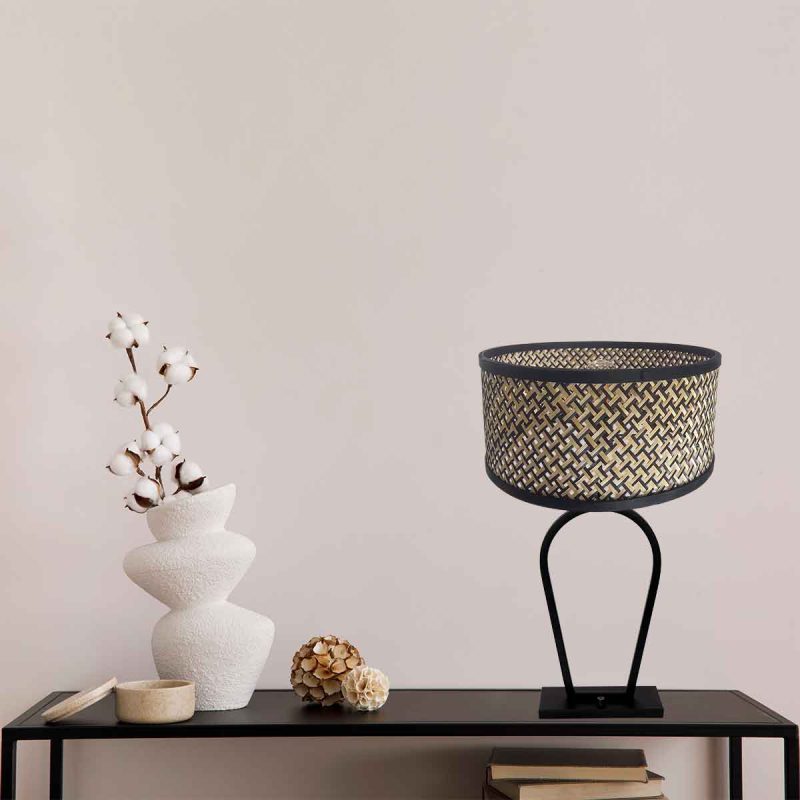 lampe-de-table-design-noire-avec-abat-jour-en-osier-steinhauer-stang-3751zw-2