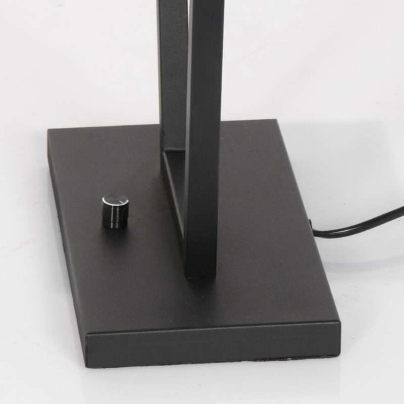 lampe-de-table-design-noire-avec-abat-jour-en-osier-steinhauer-stang-3751zw-4