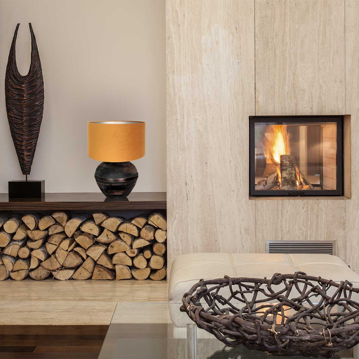 Lampe de table en bois noir rustique Anne Light & Home Lyons – Image 3