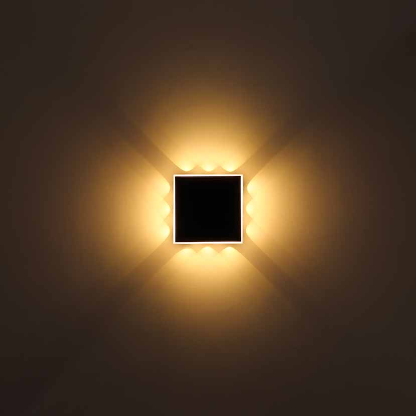 Applique murale design carrée métal noir Globo Saidy – Image 3