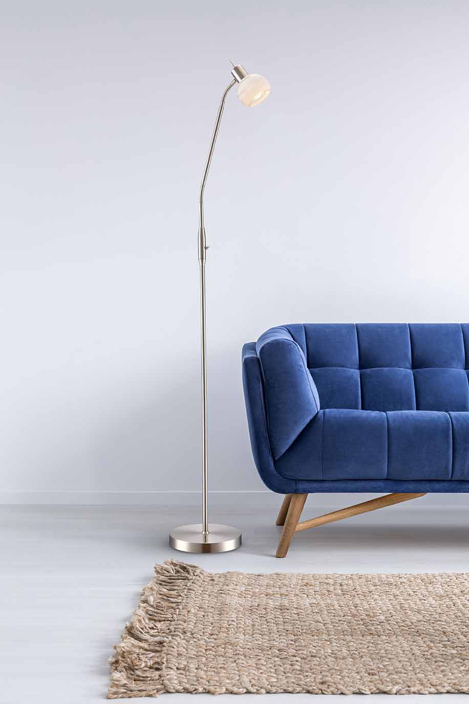 Lampadaire flexible nickel capot en verre satiné Globo Elliott – Image 2