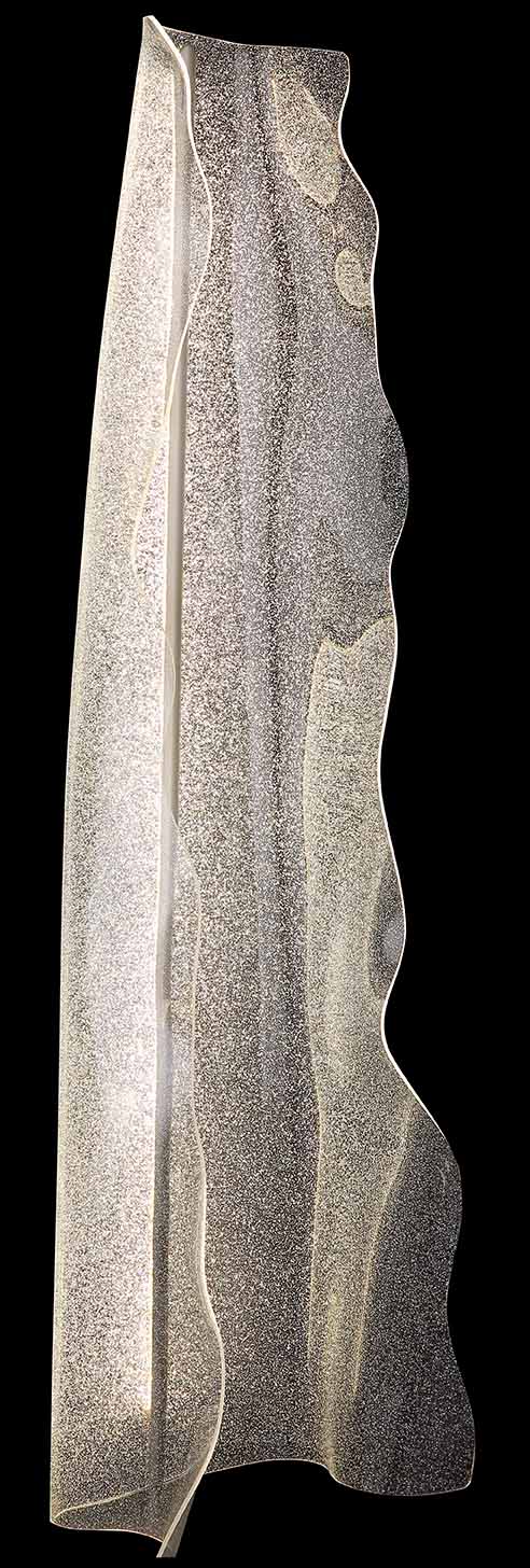 Lampadaire organique courbé nickel/transparent Globo Saque – Image 4