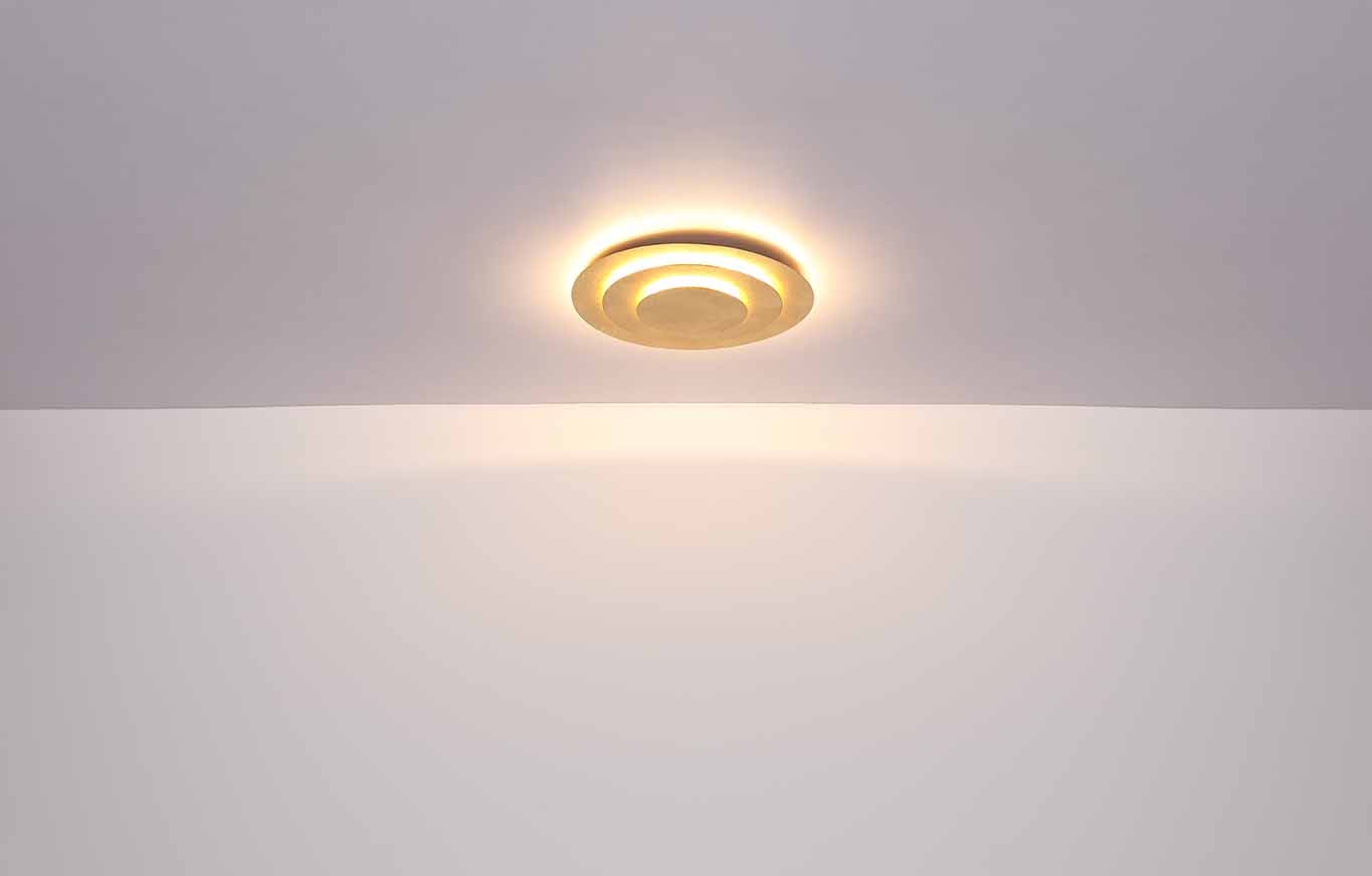 Lampe de plafond classique en métal doré Globo Heda – Image 4